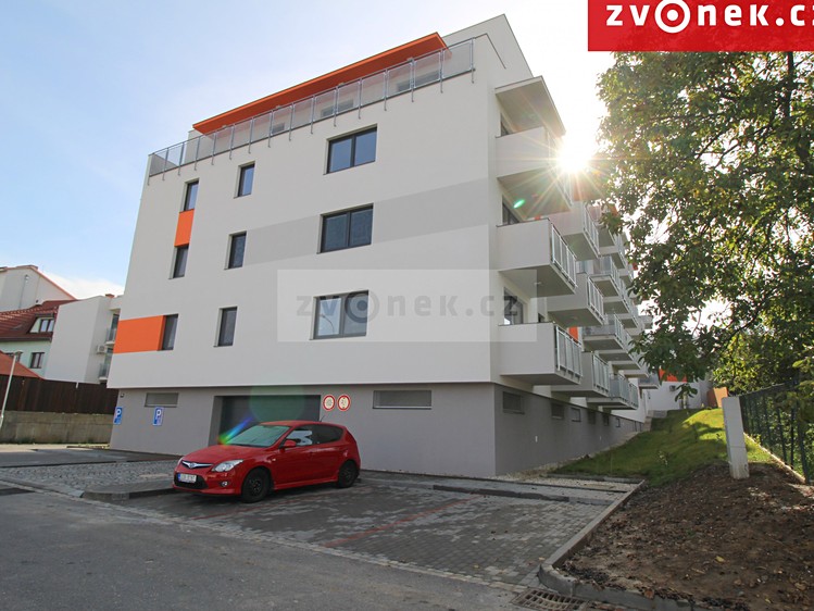 Pronájem garáže 18 m² - foto 3
