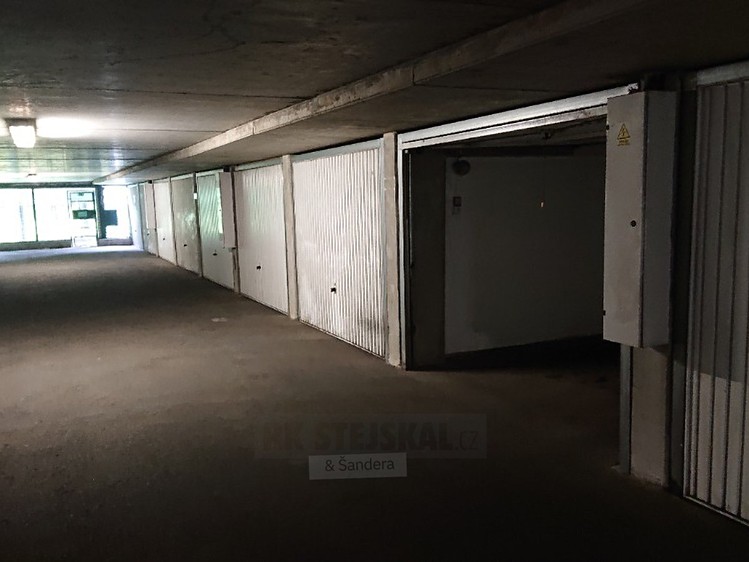 Pronájem garáže 17 m² - foto 6