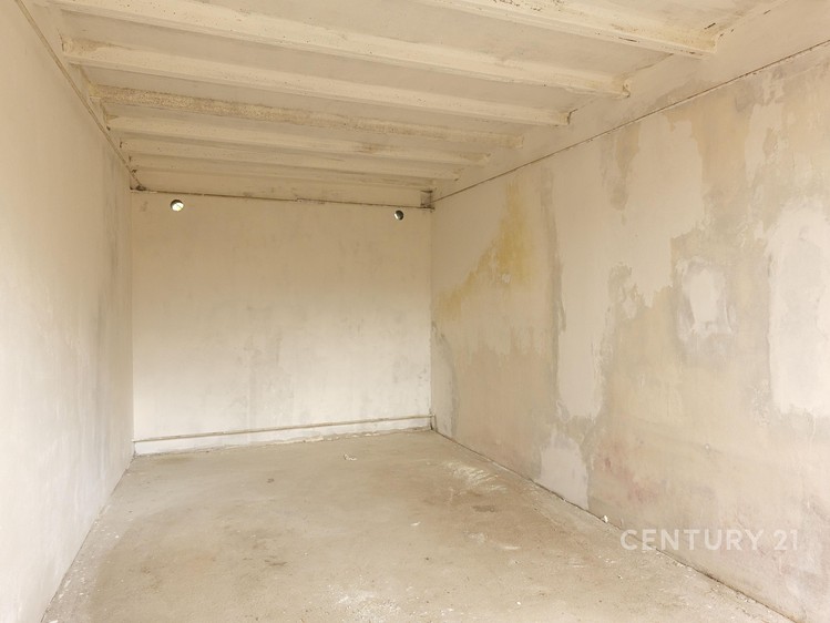 Pronájem garáže 18 m² - foto 1