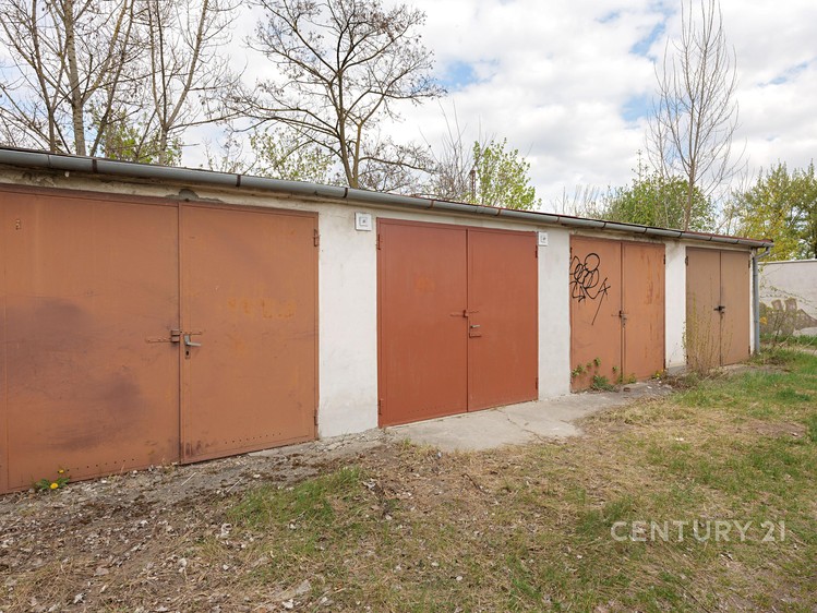 Pronájem garáže 18 m² - foto 6