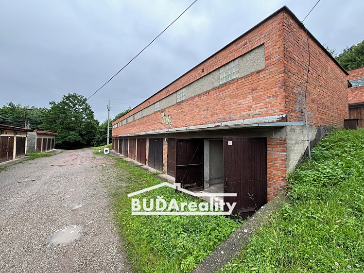 Pronájem garáže 17 m² - foto 1