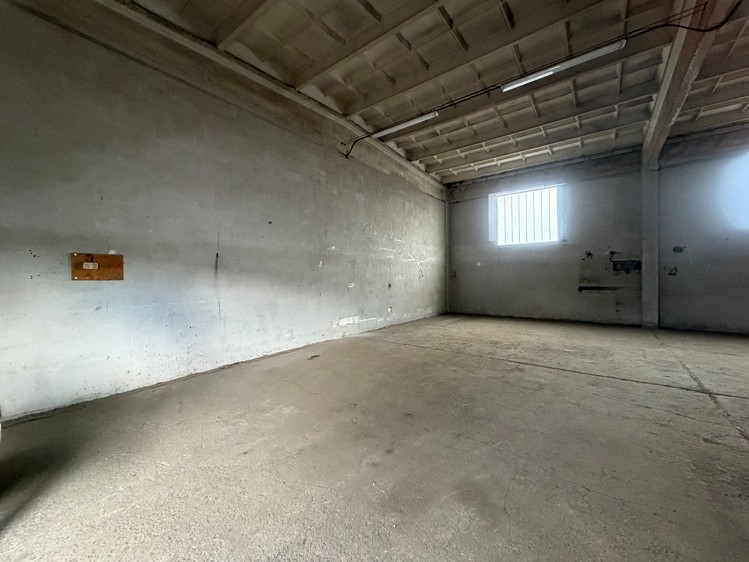 Pronájem garáže 72 m² - foto 2