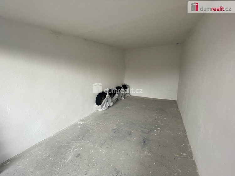 Pronájem garáže 18 m² - foto 7