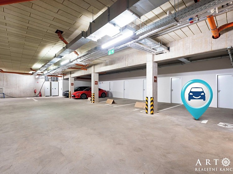 Pronájem garážového stání 12 m² - foto 2