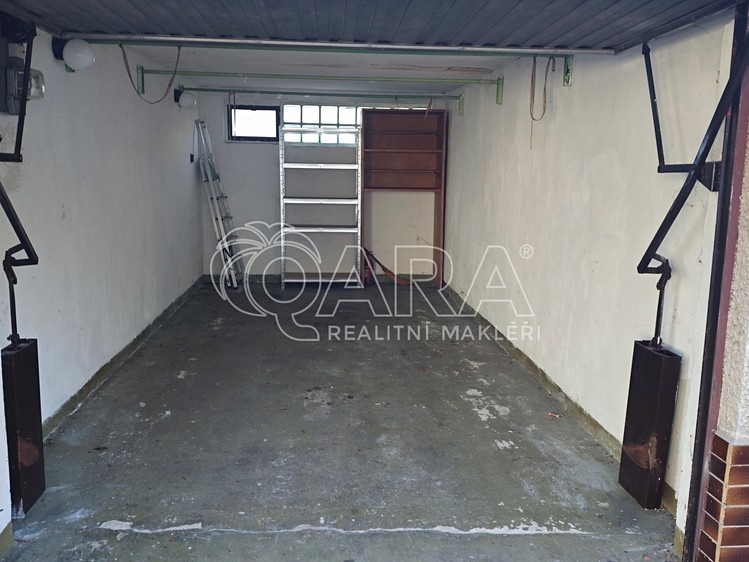 Pronájem garáže 20 m² - foto 1