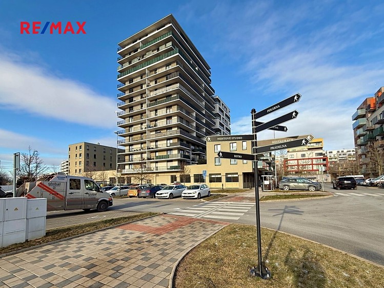 Pronájem garáže 15 m² - foto 7