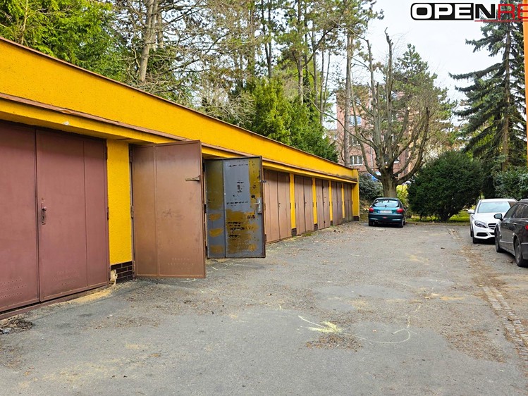 Pronájem garáže 19 m² - foto 2