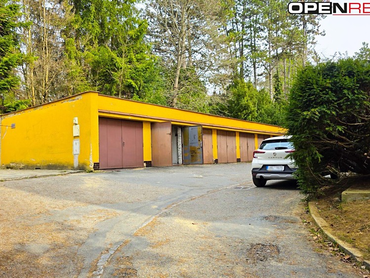 Pronájem garáže 19 m² - foto 1