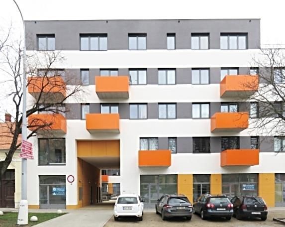 Pronájem garážového stání 13 m² - foto 5
