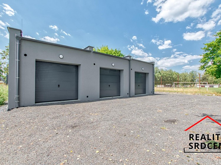 Pronájem garáže 22 m² - foto 1