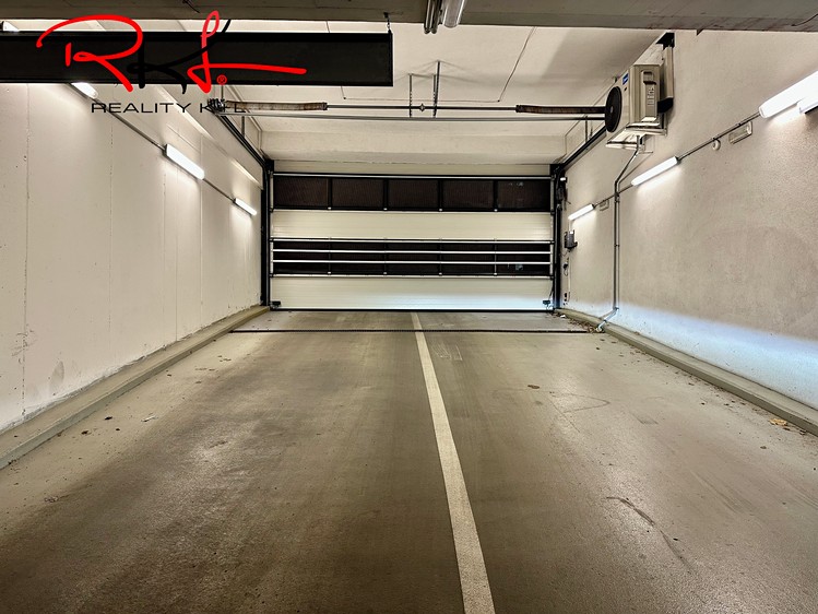 Pronájem garáže 14 m² - foto 4