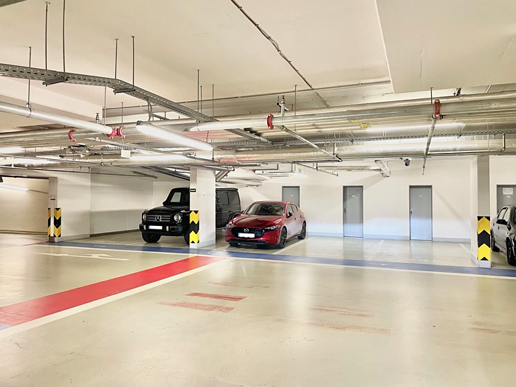 Pronájem garážového stání 13 m² - foto 5