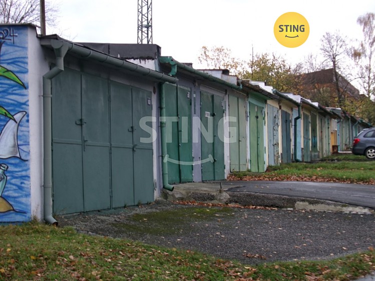 Pronájem garáže 20 m² - foto 1