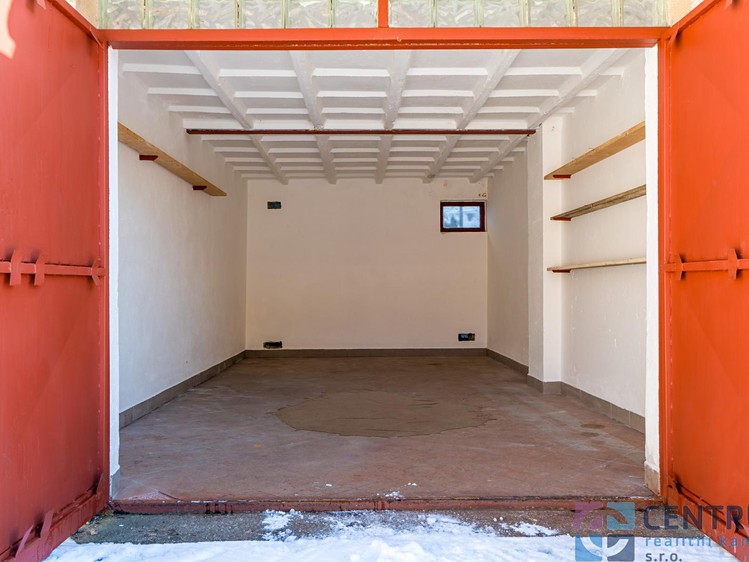 Pronájem garáže 18 m² - foto 2