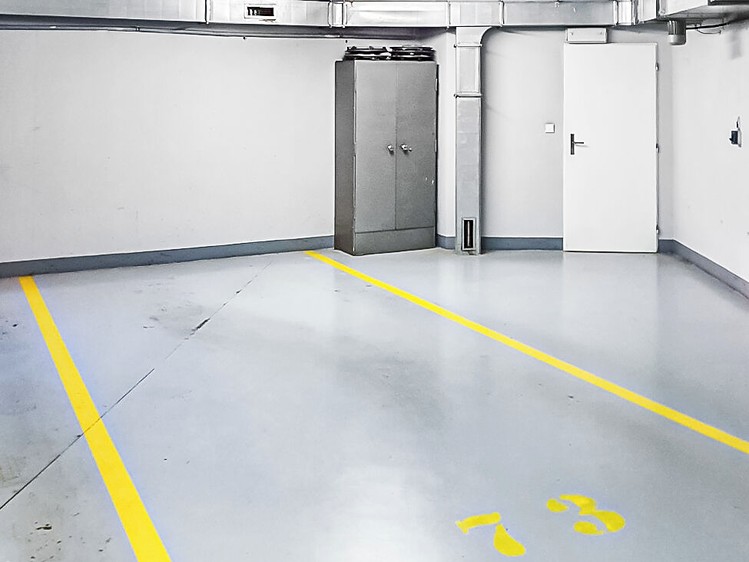 Pronájem garážového stání 18 m² - foto 3