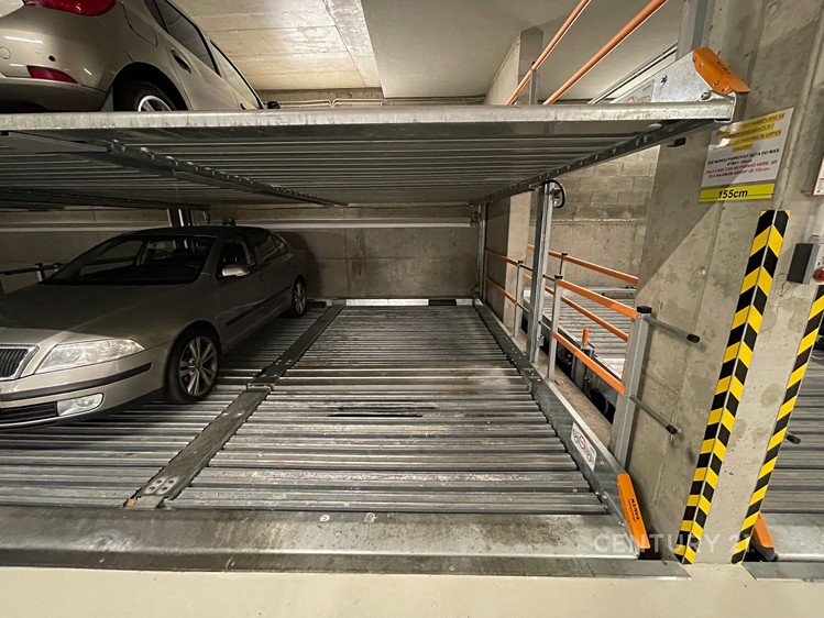 Pronájem garážového stání 13 m² - foto 3