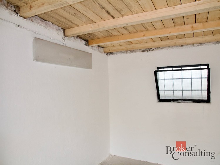 Pronájem garáže 20 m² - foto 8