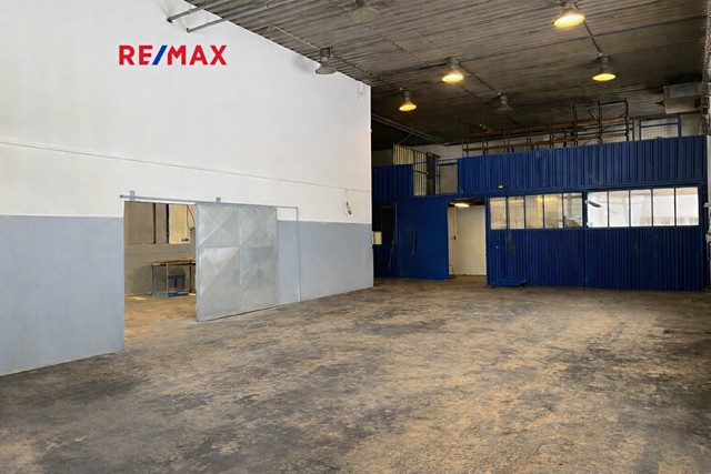 Pronájem specifického typu nemovitosti 300 m² - foto 6