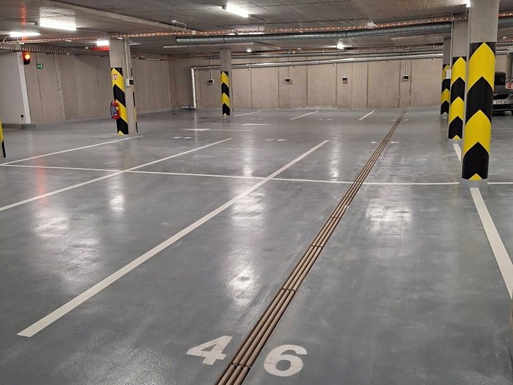 Pronájem garážového stání 15 m² - foto 5