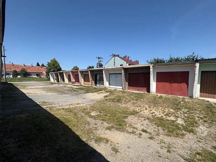 Pronájem garáže 21 m² - foto 5