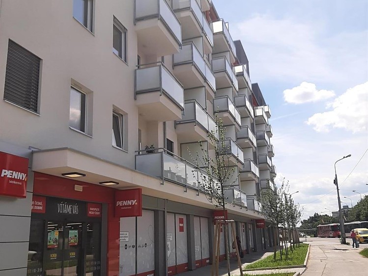 Pronájem garáže 20 m² - foto 1