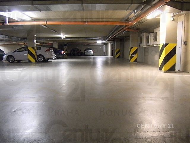 Pronájem garáže 12 m² - foto 4