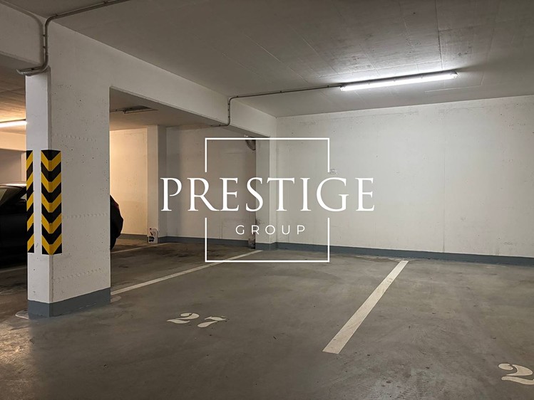Pronájem garážového stání 12 m² - foto 2