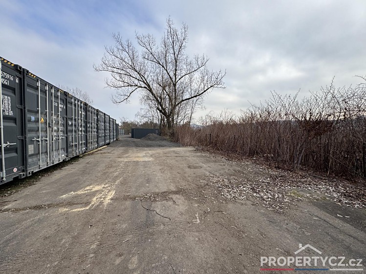 Pronájem garážového stání 15 m² - foto 5
