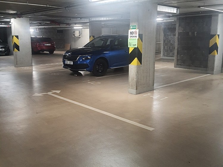 Pronájem garáže 18 m² - foto 4