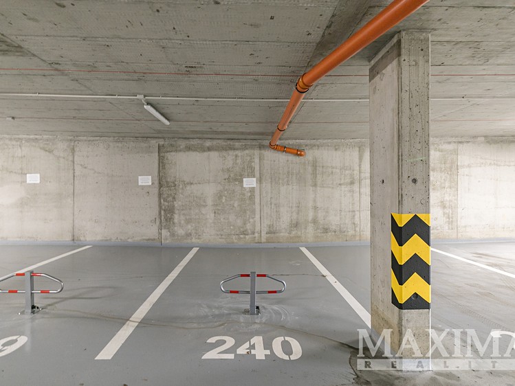 Pronájem garáže 15 m² - foto 7