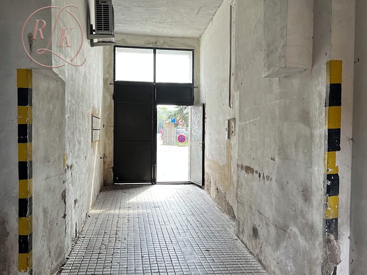 Pronájem garáže 18 m² - foto 5