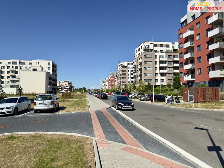 Pronájem garáže 14 m² - foto 5