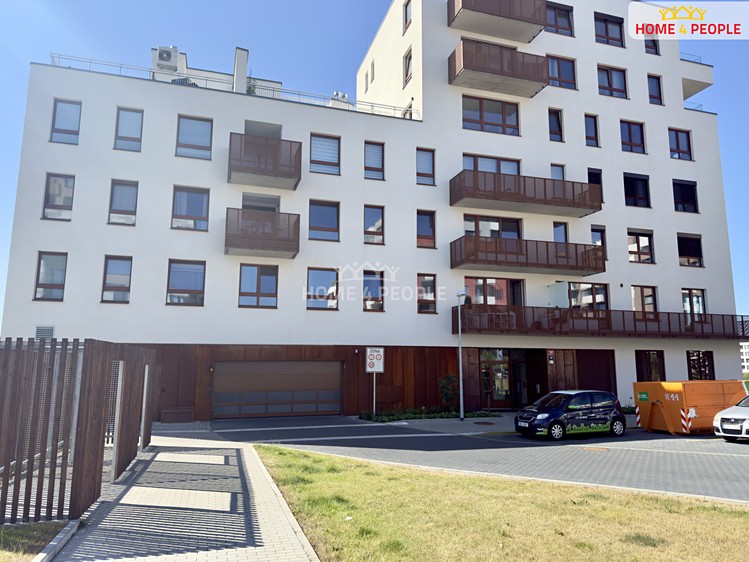 Pronájem garáže 14 m² - foto 6