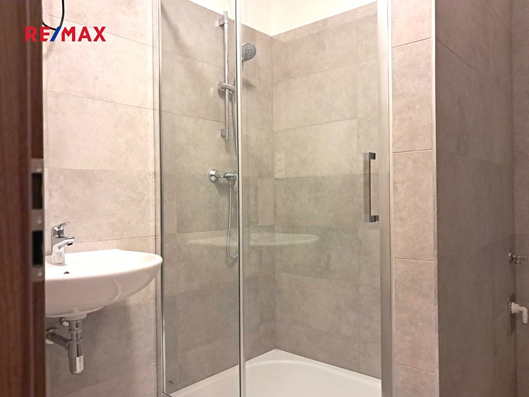 Pronájem specifického typu nemovitosti 63 m² - foto 7