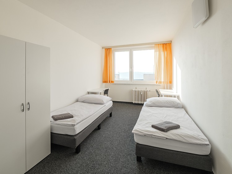 Pronájem specifického typu nemovitosti 12 m² - foto 1