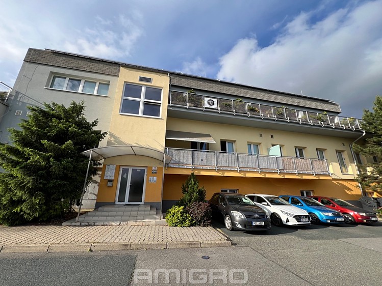 Pronájem garážového stání 20 m² - foto 3