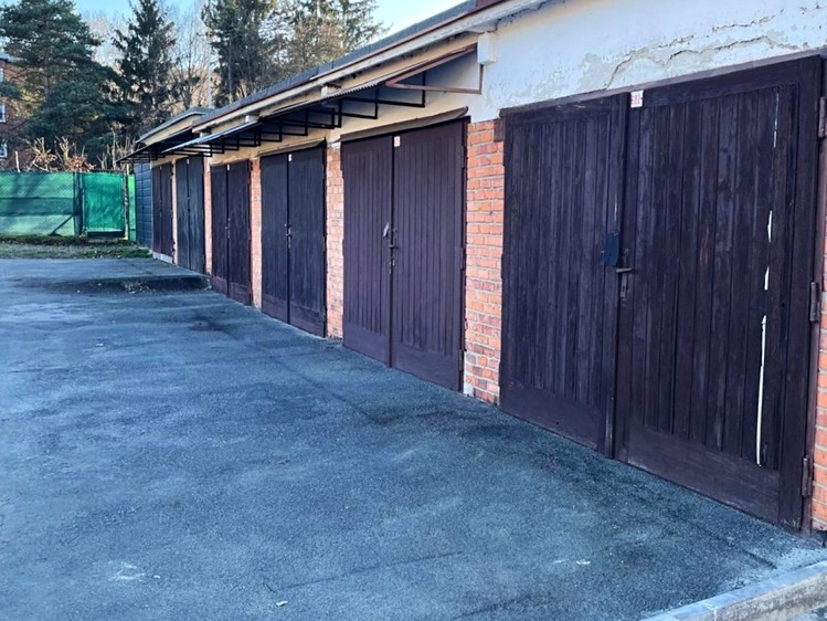 Pronájem garáže 19 m² - foto 2