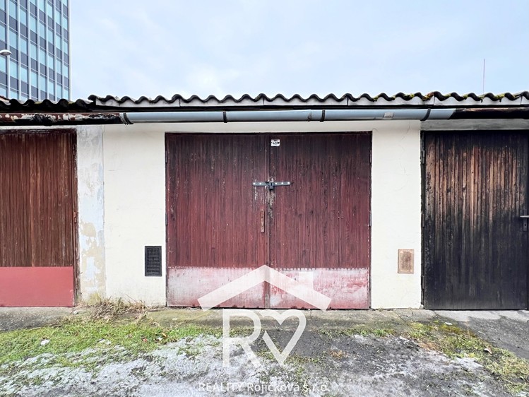 Pronájem garáže 17 m² - foto 1