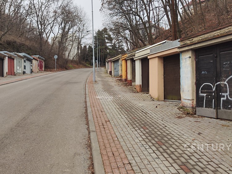 Pronájem garáže 15 m² - foto 3
