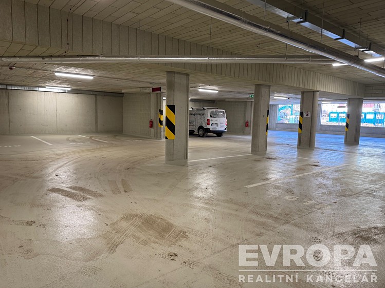 Pronájem garáže 16 m² - foto 4