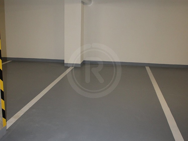 Pronájem garážového stání 18 m² - foto 2