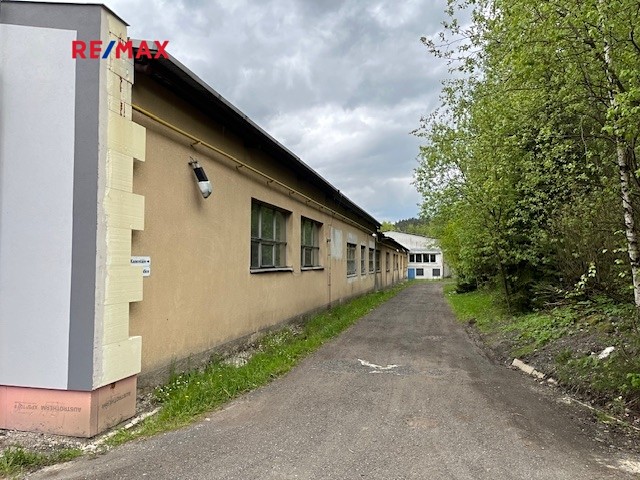Pronájem garážového stání 625 m² - foto 4