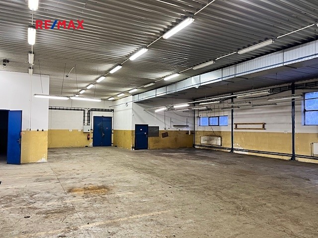 Pronájem garážového stání 625 m² - foto 6