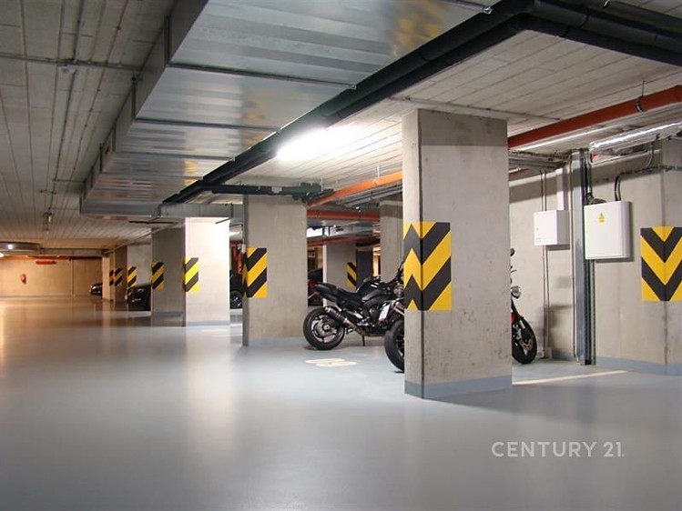 Pronájem garážového stání 5 m² - foto 5