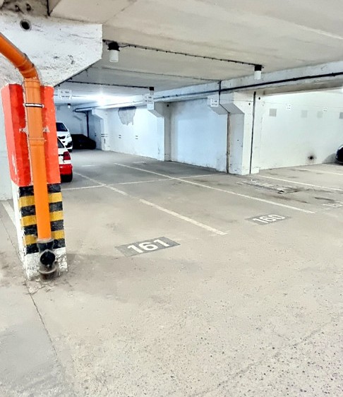 Pronájem garážového stání 12 m² - foto 5