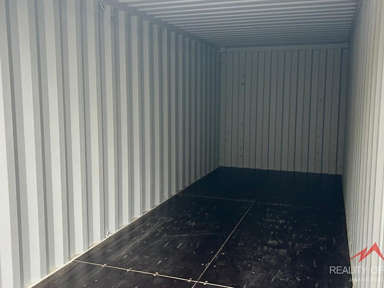 Pronájem garážového stání 13 m² - foto 4