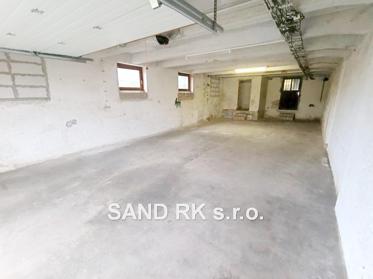 Pronájem garáže 80 m² - foto 6