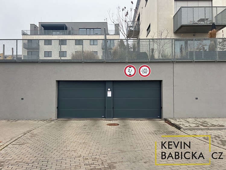 Pronájem garáže 13 m² - foto 4