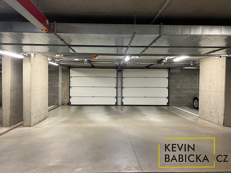 Pronájem garáže 13 m² - foto 3