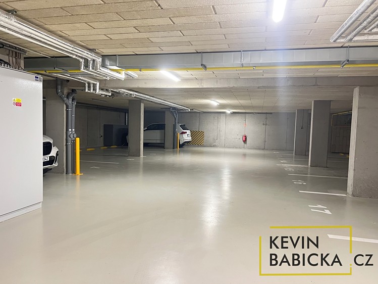 Pronájem garáže 13 m² - foto 7